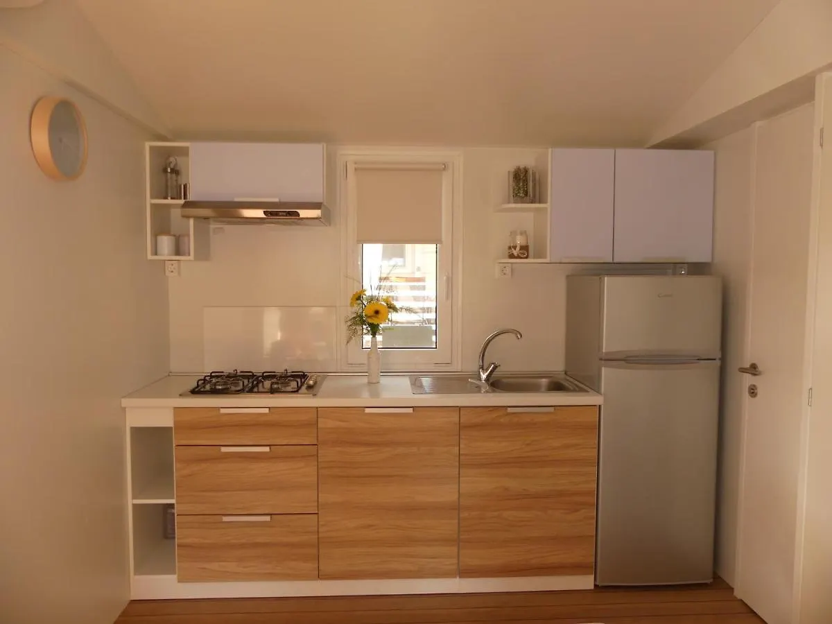 Campingplads Blue Wave Mobile Home Biograd Na Moru